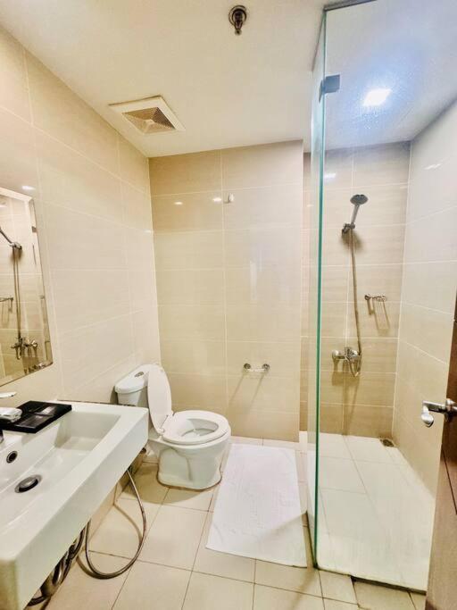 One Uptown Residences Bgc Taguig Eksteriør billede