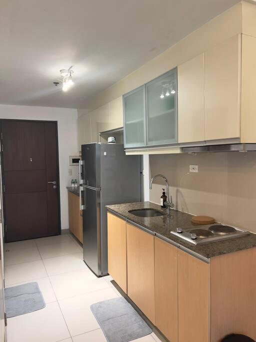 One Uptown Residences Bgc Taguig Eksteriør billede